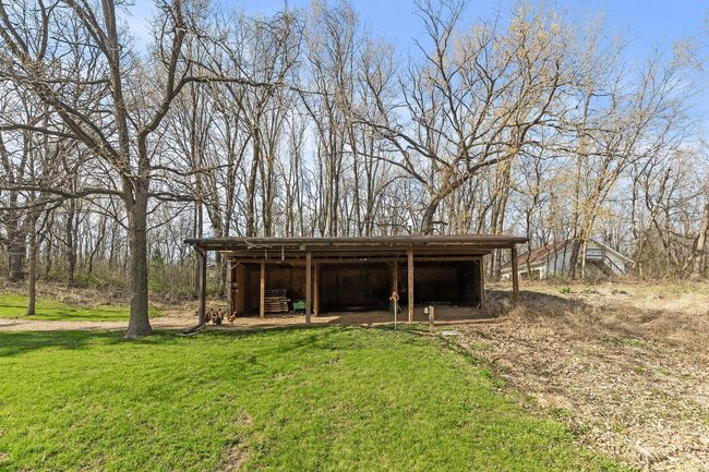 Horse building | Image 45