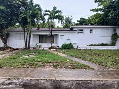 19441 Nw 8th Ave, Miami, FL, 33169-3165 | Card Image