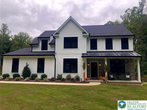 65 Island Ct, Williams Twp, PA, 18042-9582 | Card Image