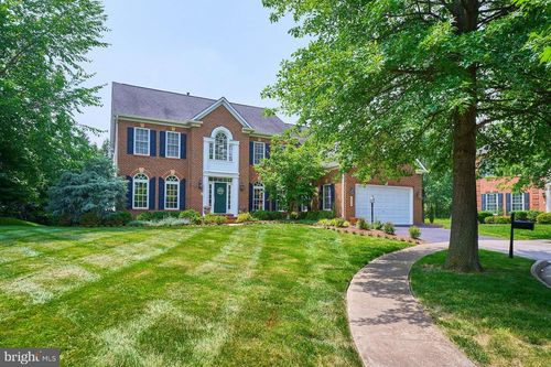 19083 Parallel Bluffs Ct, LEESBURG, VA, 20176-3834 | Card Image