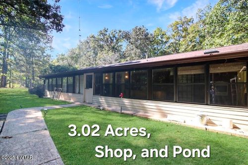 820 John George Loop, Michie, TN, 38357-6182 | Card Image