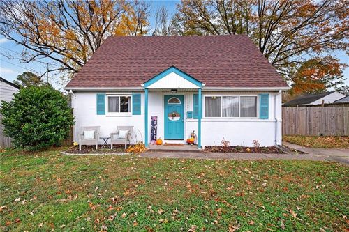 408 Coconut Ln, Virginia Beach, VA, 23452-4432 | Card Image