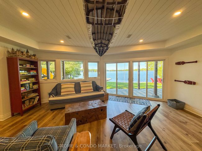 14 Charles Ave, House other with 5 bedrooms, 3 bathrooms and 6 parking in McKellar ON | Image 27