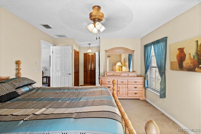 7618 W Golf Club St, House other with 3 bedrooms, 2 bathrooms and 2 parking in Crystal River FL | Image 24