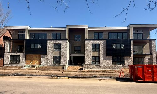 3c-150 Broadway Ave S, Wayzata, MN, 55391-2186 | Card Image