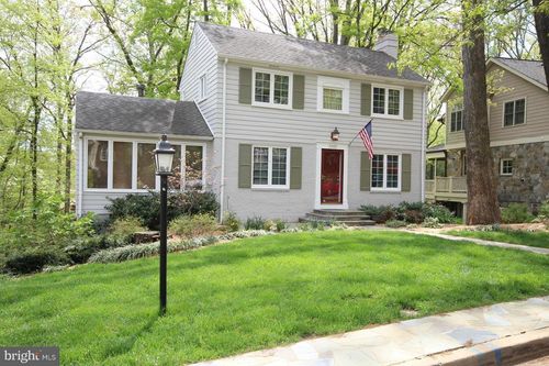 3207 Circle Hill Rd, ALEXANDRIA, VA, 22305-1609 | Card Image