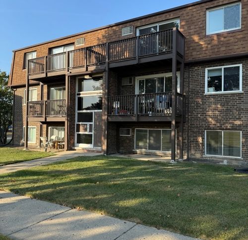 unit-2e-115 Boardwalk St, Elk Grove Village, IL, 60007-3647 | Card Image