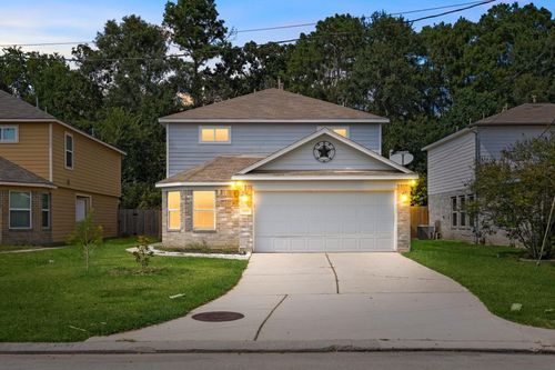 9921 Kingfisher Dr, Conroe, TX, 77385-3789 | Card Image