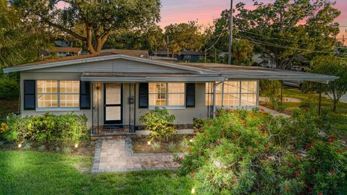 4630 W Bay Villa Ave, TAMPA, FL, 33611-1104 | Card Image