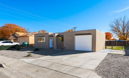 2345 E 17th St, Farmington, NM, 87401-7528 | Card Image