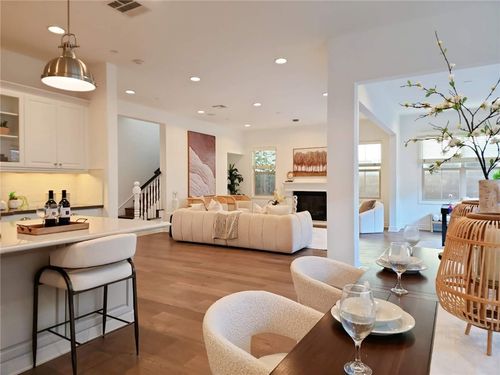 54 Hearst, Irvine, CA, 92620-4203 | Card Image