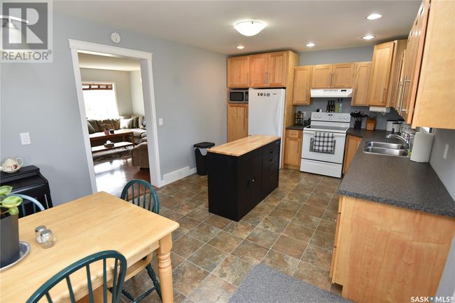 105 7 Ave E, House other with 4 bedrooms, 1 bathrooms and null parking in Nipawin SK | Image 15