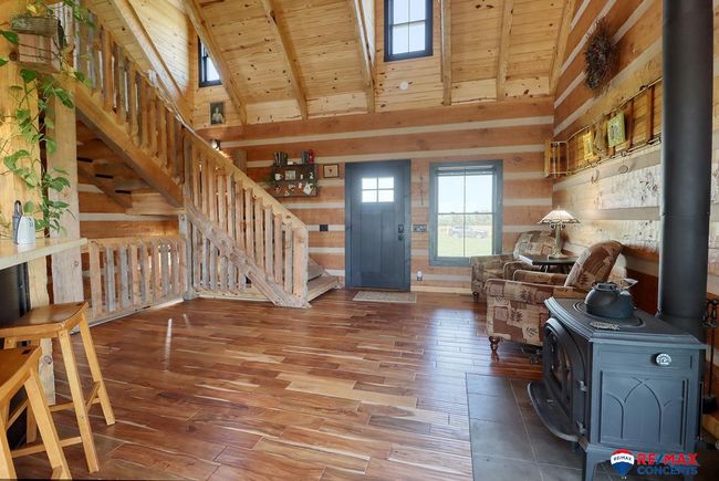 4949 Little Salt Rd, House other with 3 bedrooms, 3 bathrooms and 6 parking in Ceresco NE | Image 13