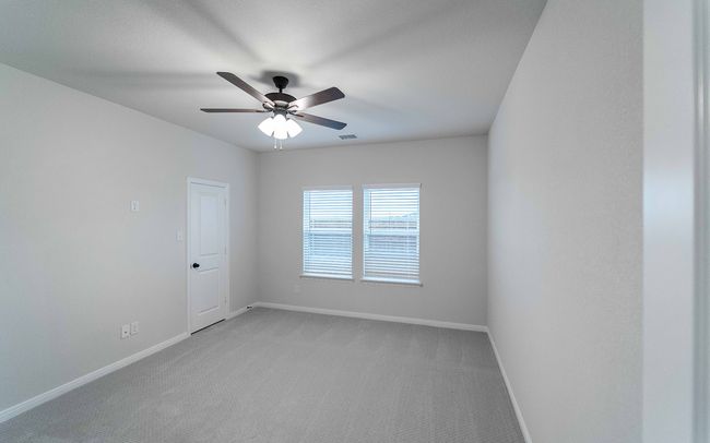 2408 Hollyhill Way, House other with 3 bedrooms, 2 bathrooms and null parking in Sherman TX | Image 9