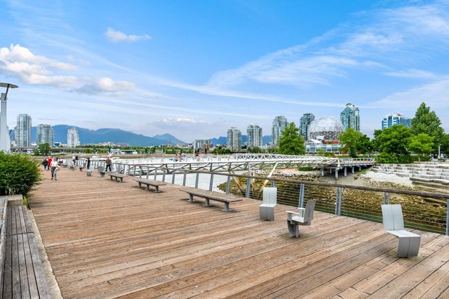 402 - 138 Athletes Way, Condo with 3 bedrooms, 0 bathrooms and 2 parking in Vancouver BC | Image 30
