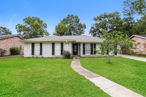 12815 Westleigh Dr, Houston, TX, 77077-3711 | Card Image