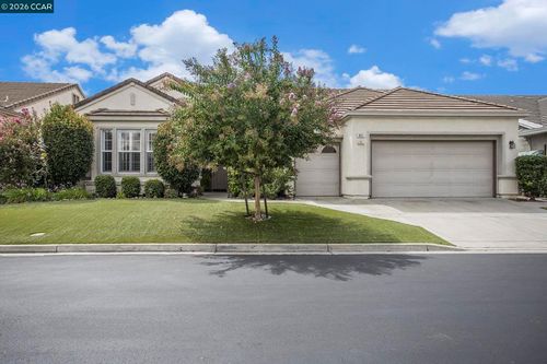 451 Tayberry Ln, Brentwood, CA, 94513 | Card Image