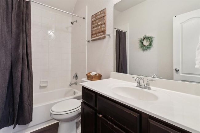 40543 Berylline Ln, House other with 3 bedrooms, 2 bathrooms and 2 parking in Magnolia TX | Image 18