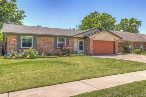 12002 E 39th St, Tulsa, OK, 74146-3007 | Card Image