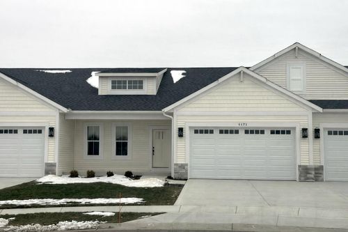 37-6460 Railbridge Court Se, Caledonia Township, MI, 49316 | Card Image