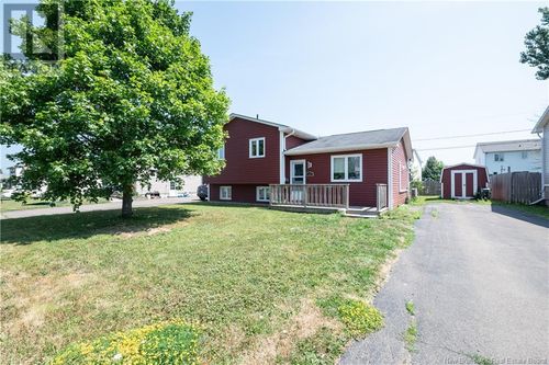 115 Morningside Dr, Moncton, NB, E1G1Z2 | Card Image