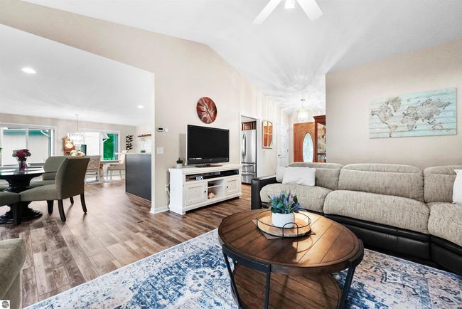 11246 Kings Point Rd, House other with 4 bedrooms, 3 bathrooms and null parking in Alanson MI | Image 24