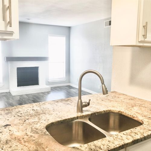 apt-304-7621 Mccallum Blvd, Dallas, TX, 75252-6375 | Card Image