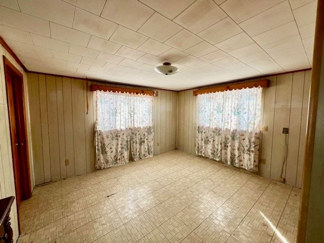1st Floor Bedroom 2 | Image 9