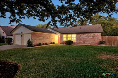 1601 Oakridge Drive, House other with 3 bedrooms, 2 bathrooms and null parking in Round Rock TX | Image 1