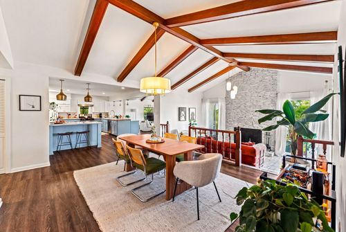 906 Rocky Spring Rd, Austin, TX, 78753-2418 | Card Image