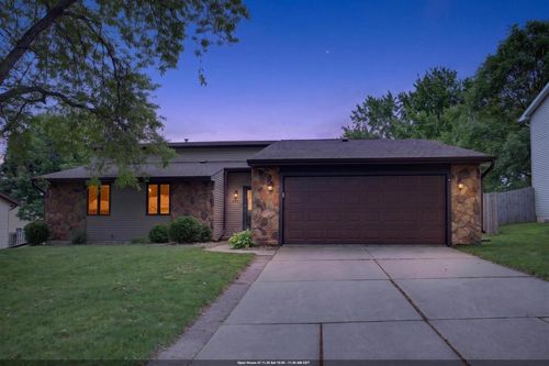 2554 Wildflower, GREEN BAY, WI, 54311 | Card Image