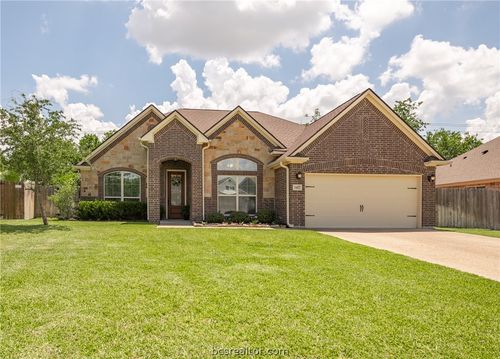 3417 Dovecote Way, Bryan, TX, 77808-3207 | Card Image