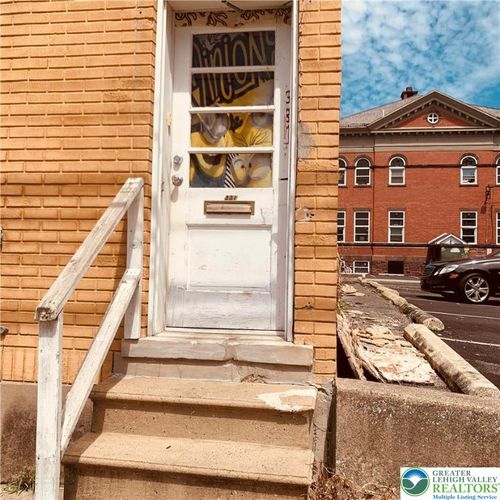 331 N Church St, Allentown, PA, 18102-3360 | Card Image