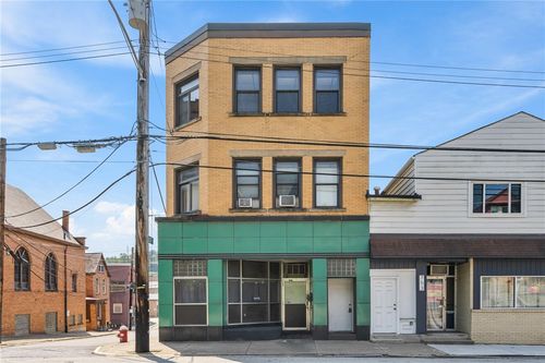 751 Chartiers Ave, Mc Kees Rocks, PA, 15136-3657 | Card Image