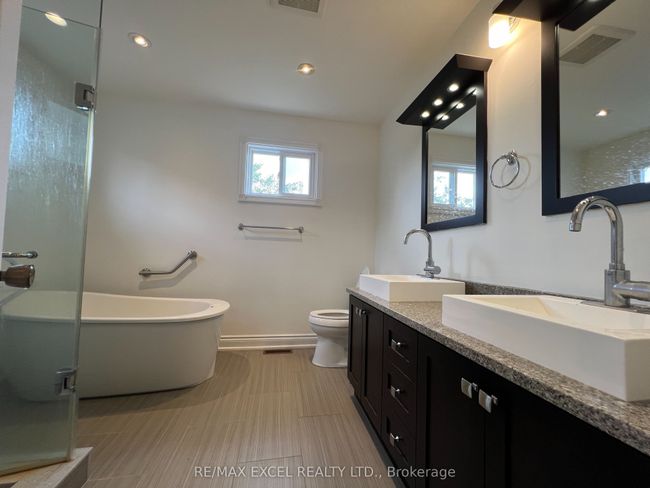 17 Caldbeck Ave, House other with 5 bedrooms, 4 bathrooms and 2 parking in Markham ON | Image 19