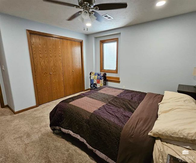 1605 Parkplace Court, House other with 3 bedrooms, 3 bathrooms and null parking in Abilene KS | Image 31