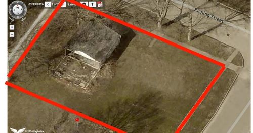 709 N Joslin St, Charles City, IA, 50616 | Card Image