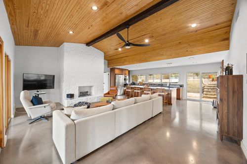 3807 Cedar Gln, Lago Vista, TX, 78645-6617 | Card Image