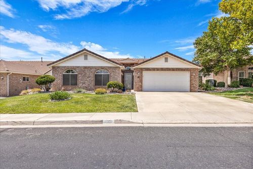 61-1040 S 1100 East, St. George, UT, 84790 | Card Image