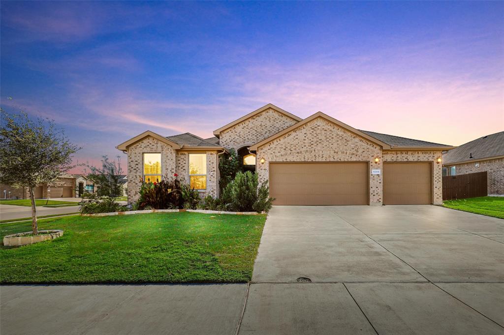 Weeting Ln, Fort Worth, TX 76131
