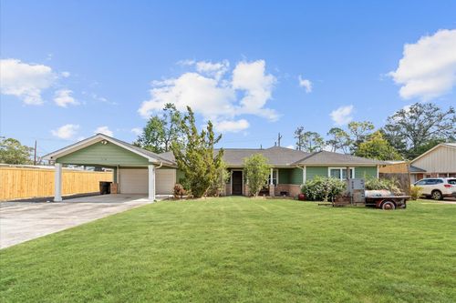 1526 Adkins Rd, Houston, TX, 77055-4403 | Card Image