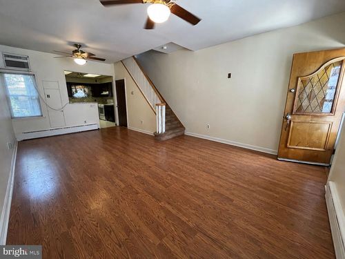331 Roseberry St, PHILADELPHIA, PA, 19148-3927 | Card Image