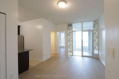 1101-18 Holmes Ave, North York, ON, M2N0E1 | Card Image