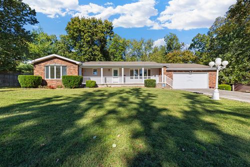821 Cliff Dr, Branson, MO, 65616-2606 | Card Image
