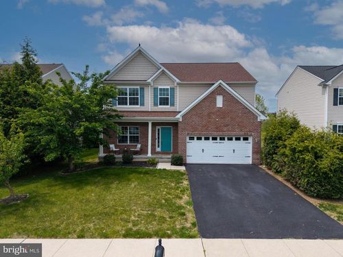 242 Ann Dr, MIDDLETOWN, DE, 19709-2606 | Card Image
