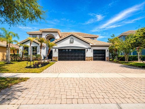 3747 Eagle Isle Cir, KISSIMMEE, FL, 34746-1910 | Card Image