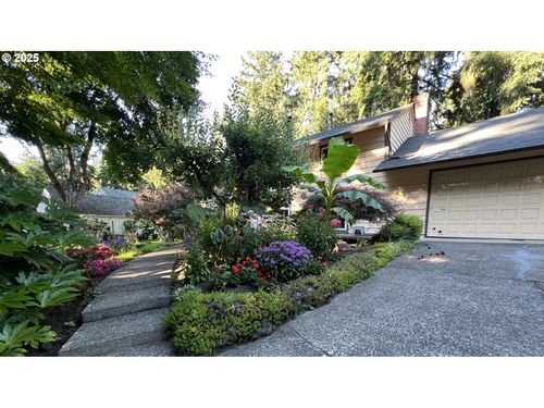 18978 Arrowwood Ave, Lake Oswego, OR, 97035-8304 | Card Image
