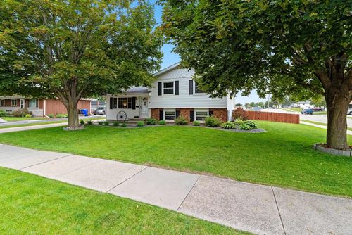 661 Fern Street, KAUKAUNA, WI, 54130 | Card Image