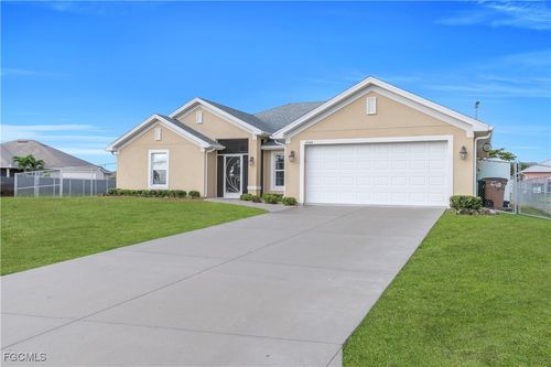 4344 Ne 9th Ct, Cape Coral, FL, 33909-6135 | Card Image