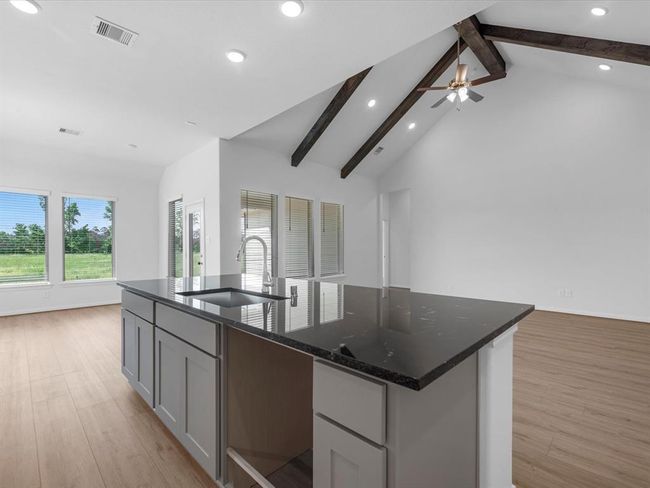 401 County Road 3081, House other with 4 bedrooms, 3 bathrooms and 3 parking in Cleveland TX | Image 10